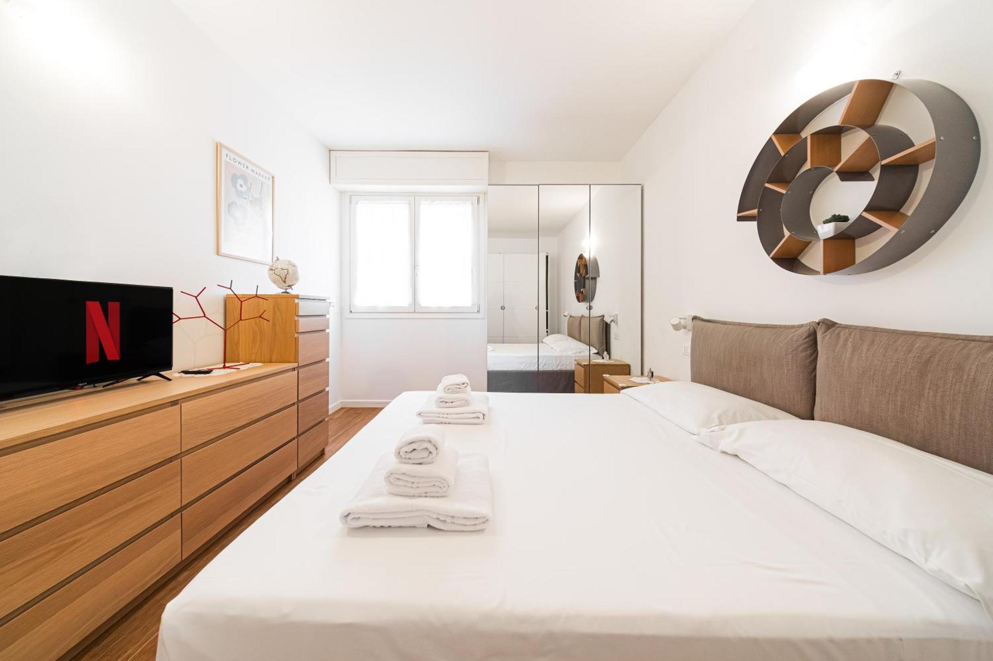 Nettuno Apartment - Private Garden In Bologna Center Εξωτερικό φωτογραφία