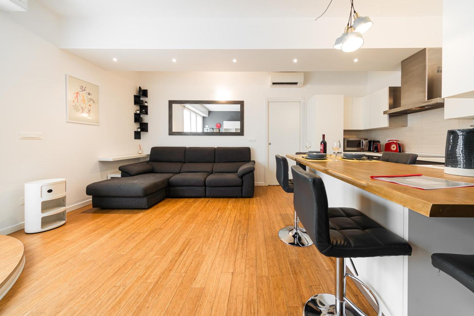 Nettuno Apartment - Private Garden In Bologna Center Εξωτερικό φωτογραφία