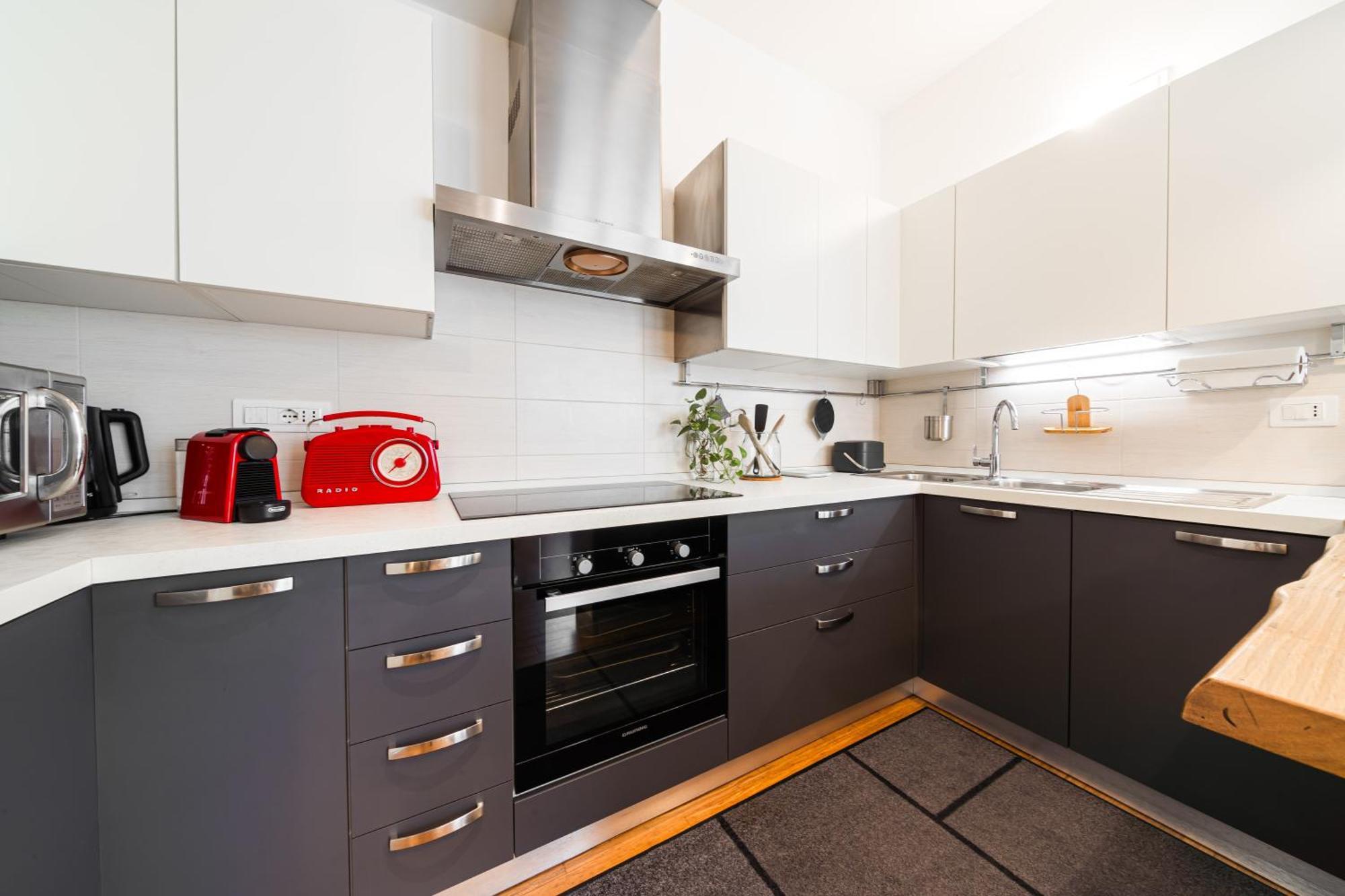 Nettuno Apartment - Private Garden In Bologna Center Εξωτερικό φωτογραφία