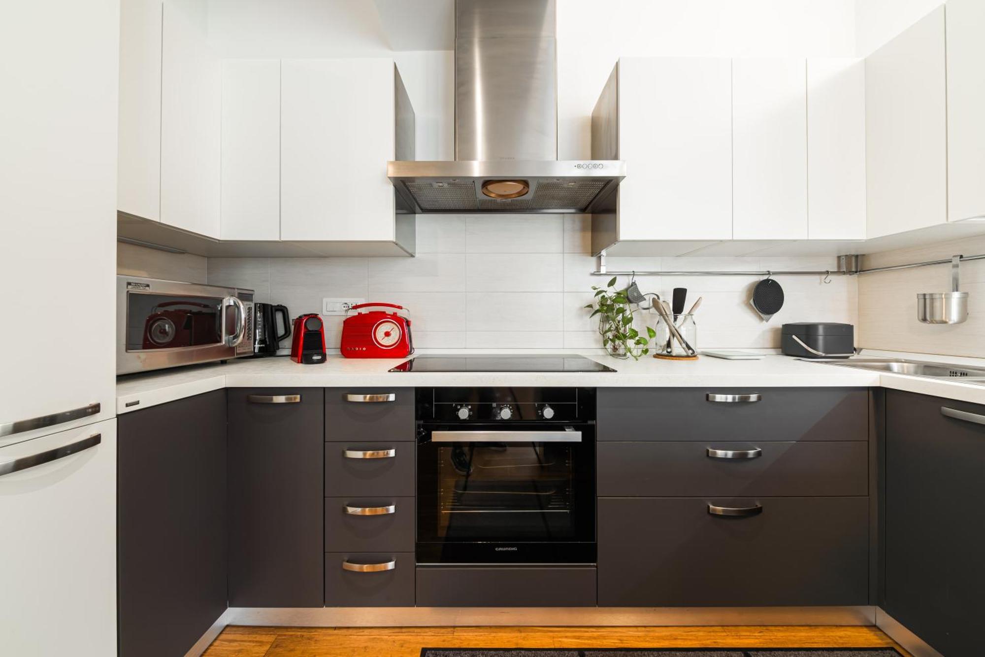 Nettuno Apartment - Private Garden In Bologna Center Εξωτερικό φωτογραφία